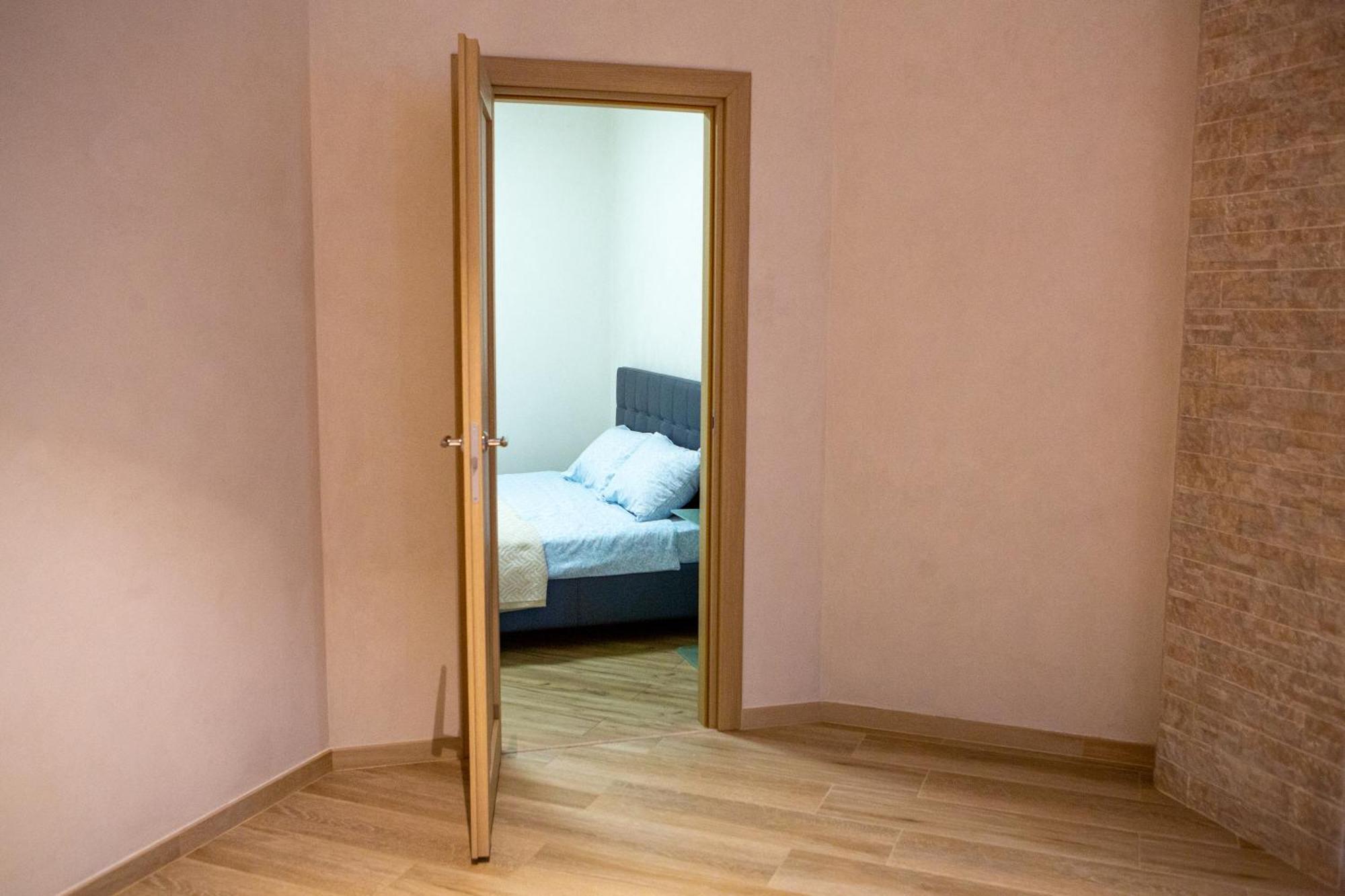 Apartments On Henuezskaya 5 오데사 외부 사진