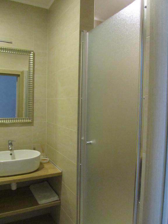Apartments On Henuezskaya 5 오데사 외부 사진