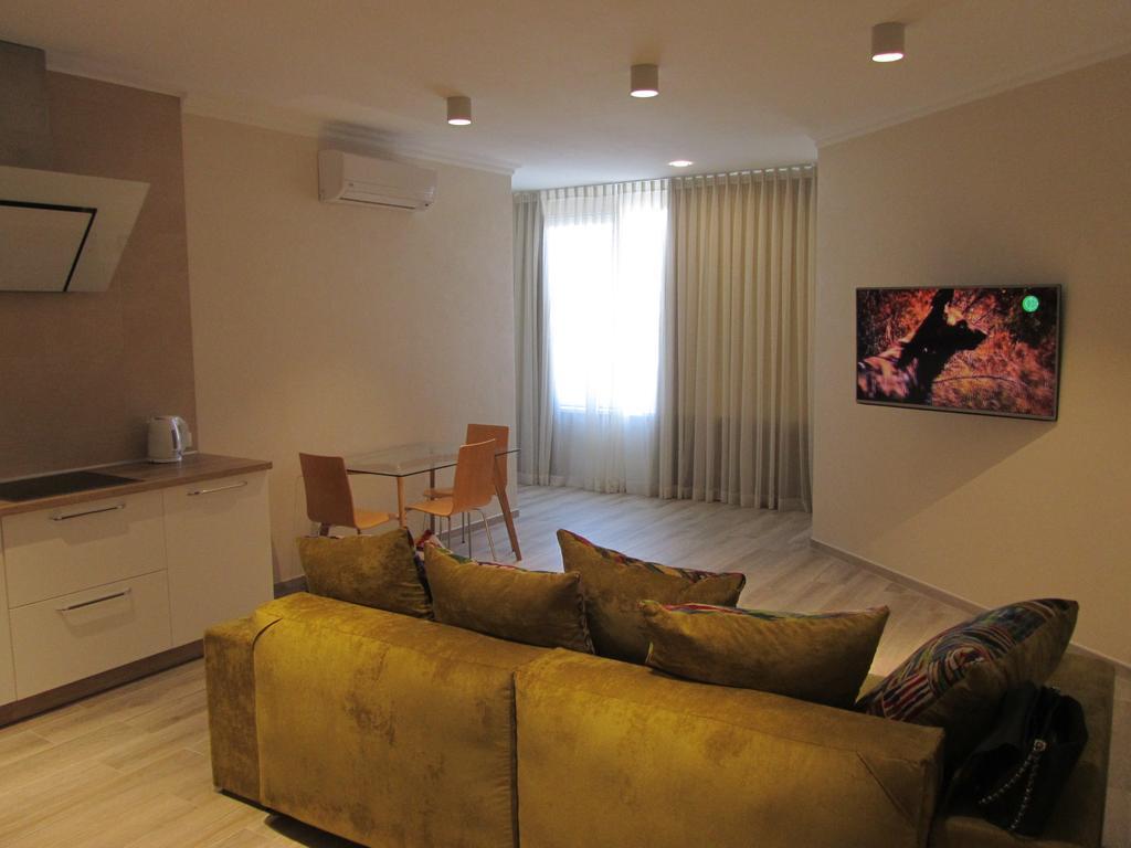 Apartments On Henuezskaya 5 오데사 외부 사진