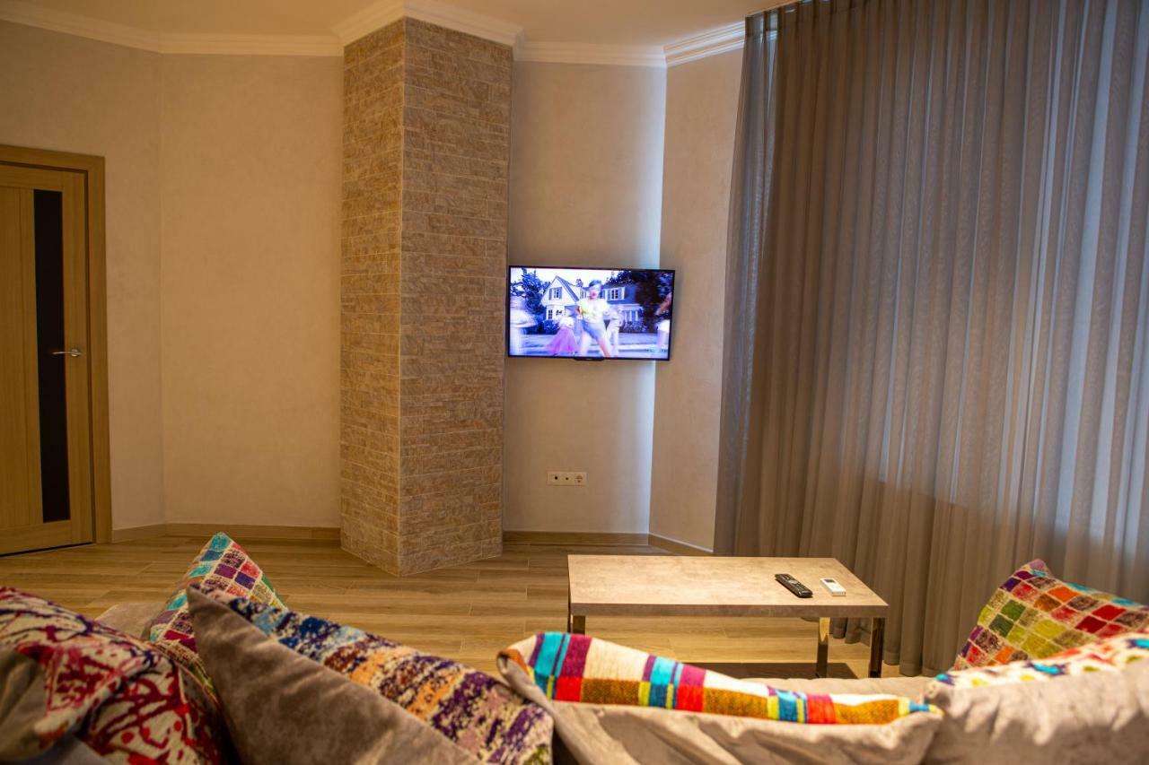 Apartments On Henuezskaya 5 오데사 외부 사진