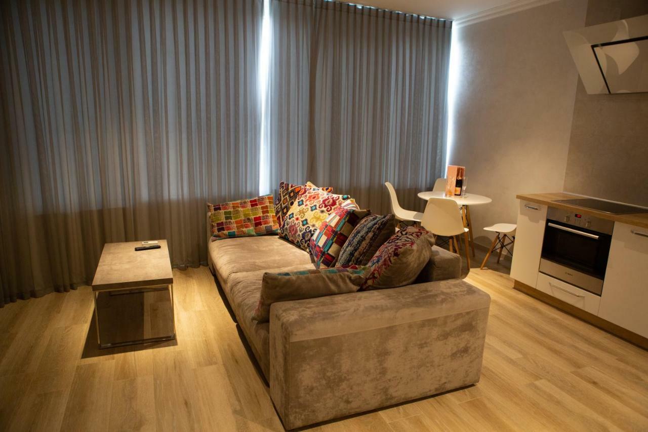 Apartments On Henuezskaya 5 오데사 외부 사진