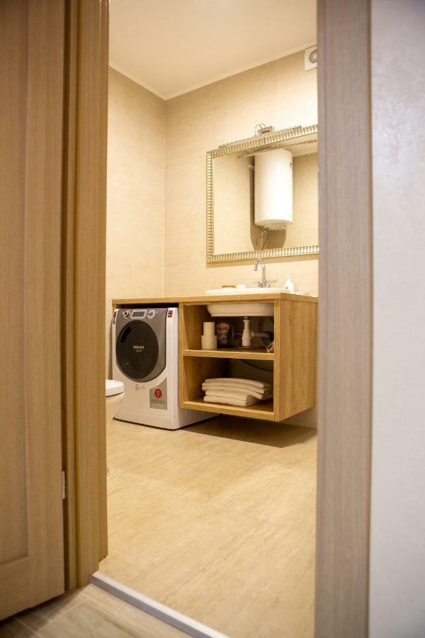 Apartments On Henuezskaya 5 오데사 외부 사진