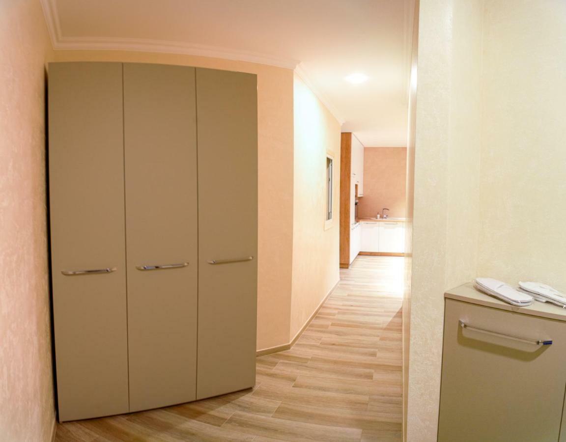 Apartments On Henuezskaya 5 오데사 외부 사진