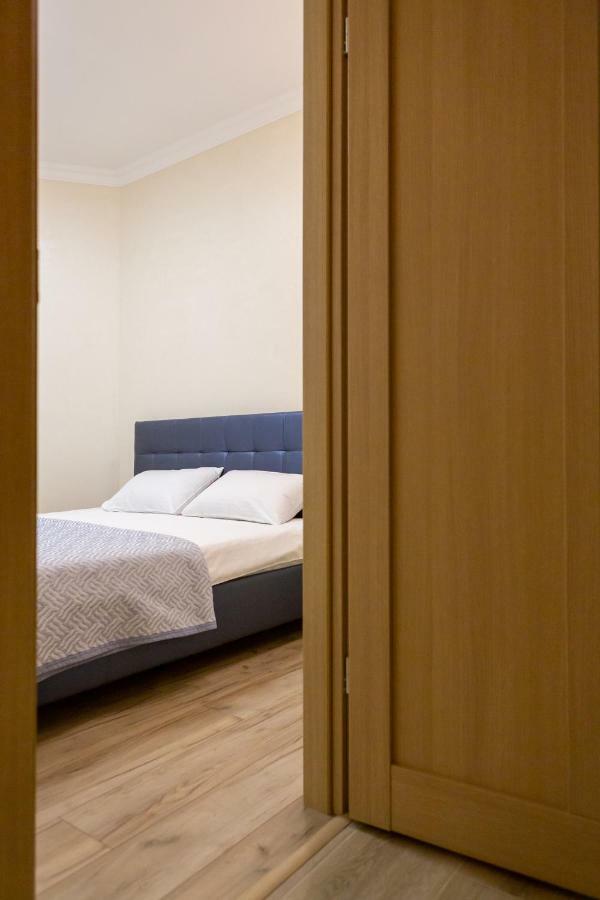 Apartments On Henuezskaya 5 오데사 외부 사진